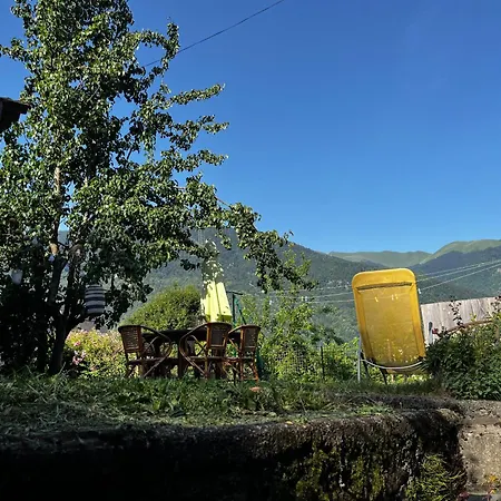 Maison De Village Avec Vue Sur Les Montagnes Et Jardin Privatif * Montauban-de-Luchon