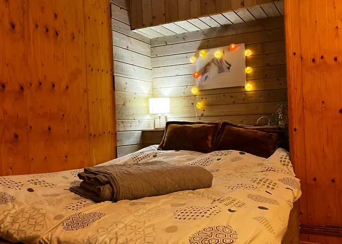 Maison De Village Avec Vue Sur Les Montagnes Et Jardin Privatif Дом отдыха Montauban-de-Luchon