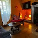 Maison De Village Avec Vue Sur Les Montagnes Et Jardin Privatif *