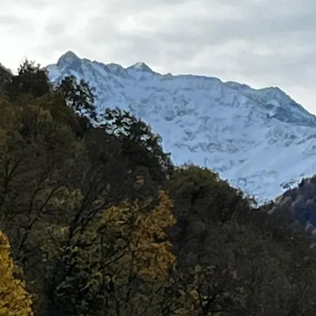 Maison De Village Avec Vue Sur Les Montagnes Et Jardin Privatif * Montauban-de-Luchon